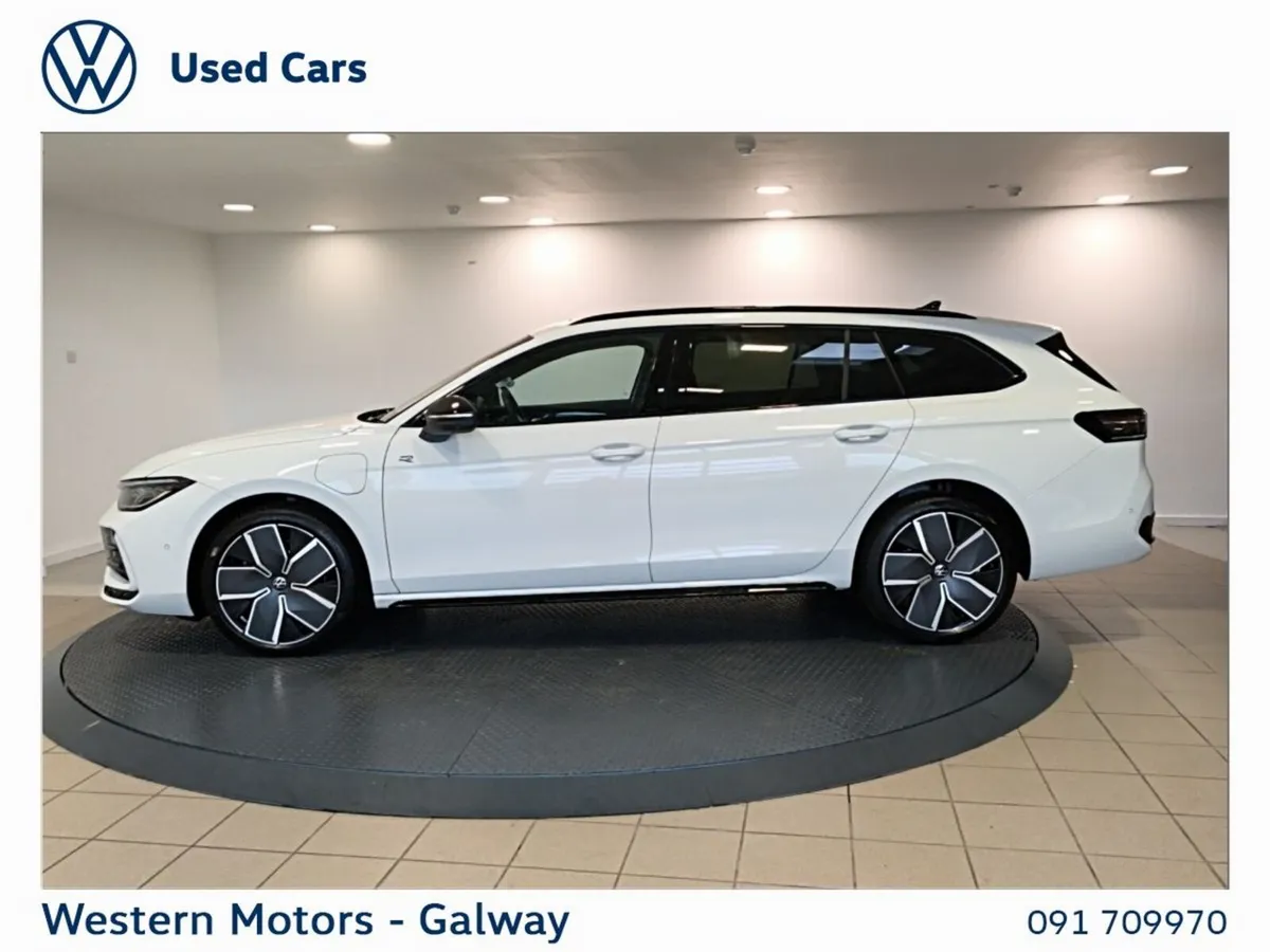 Volkswagen Passat Estate, Petrol Plug-in Hybrid, 2026, White