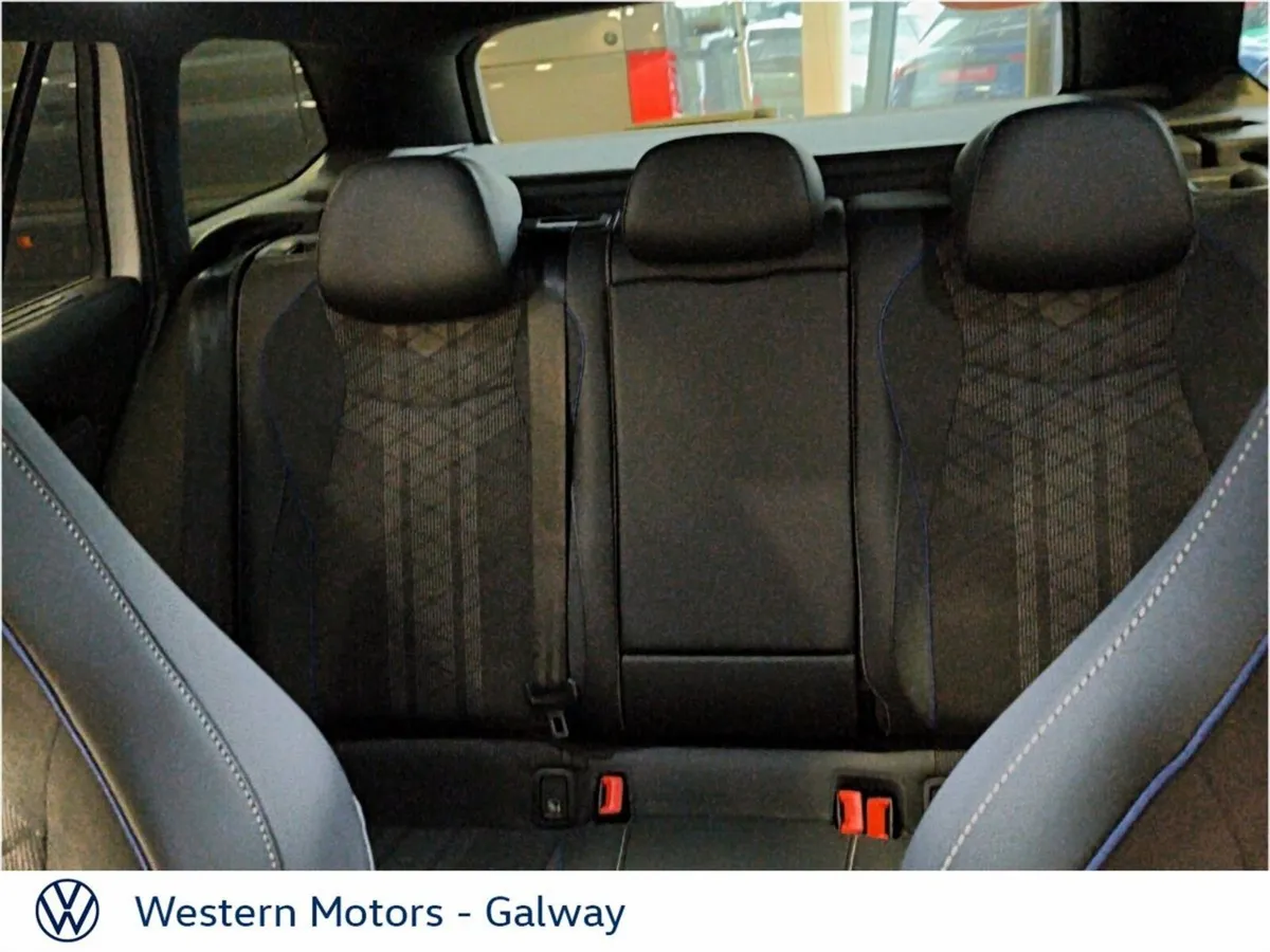 Volkswagen Passat Estate, Petrol Plug-in Hybrid, 2026, White