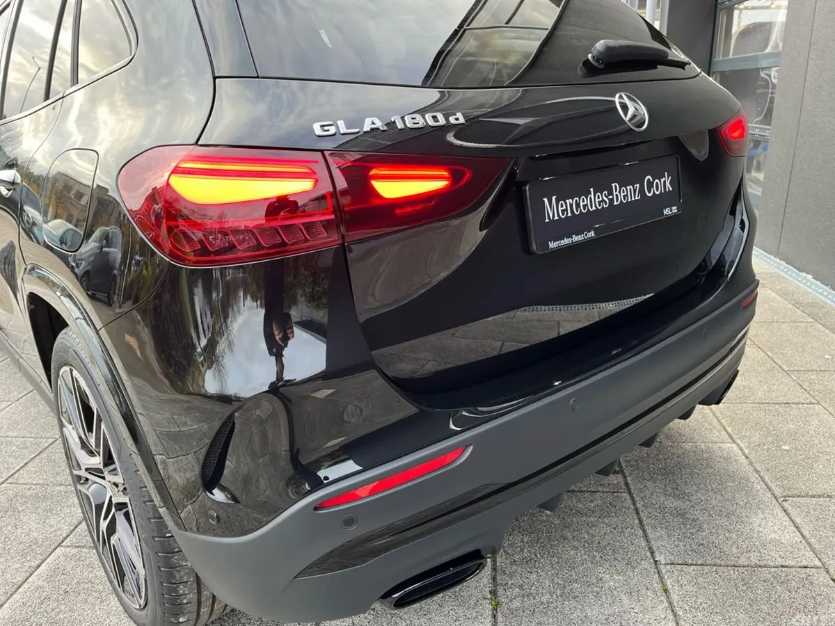 Mercedes-Benz GLA SUV, Diesel Hybrid, 2026, Black