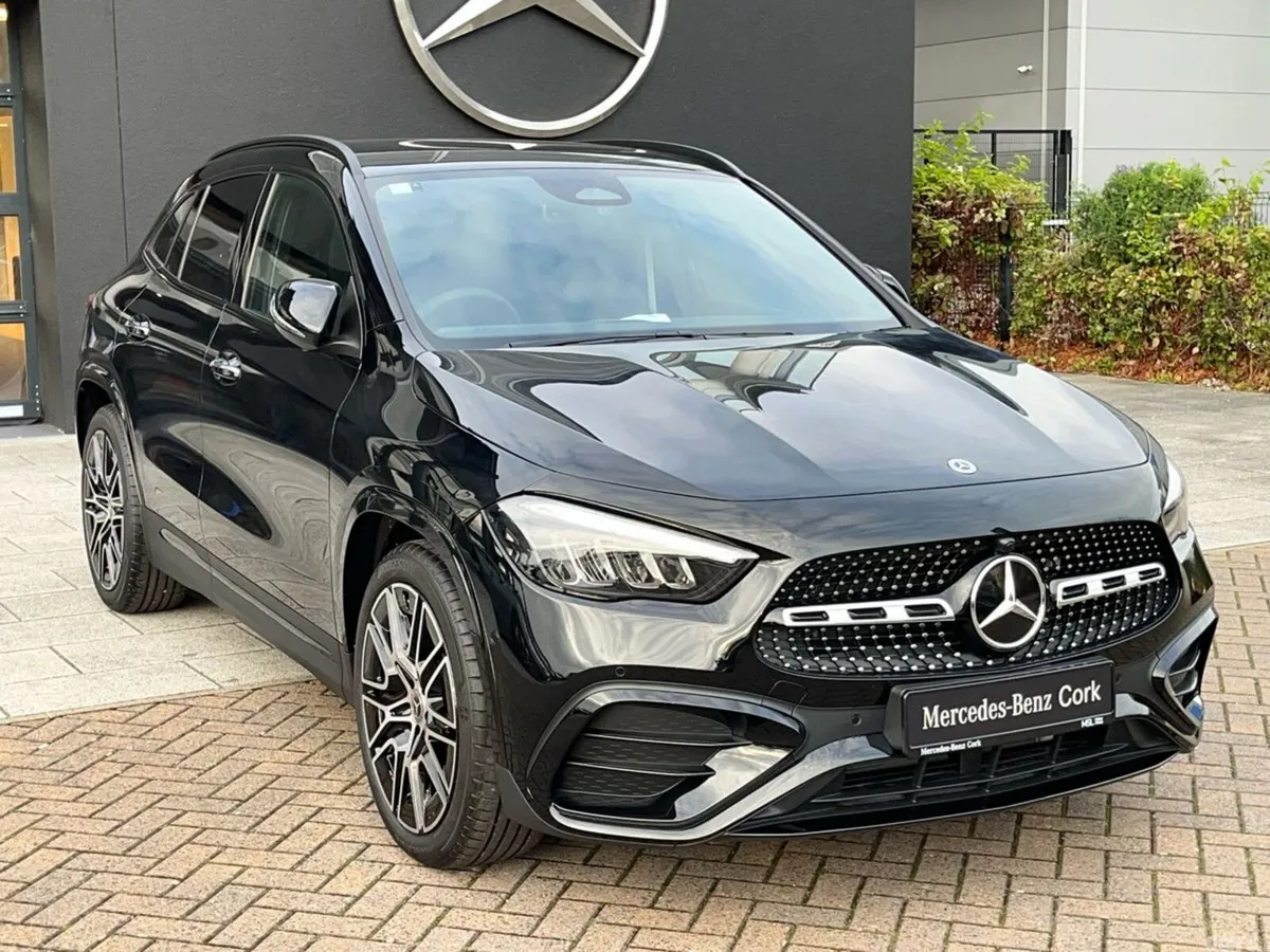 Mercedes-Benz GLA SUV, Diesel Hybrid, 2026, Black