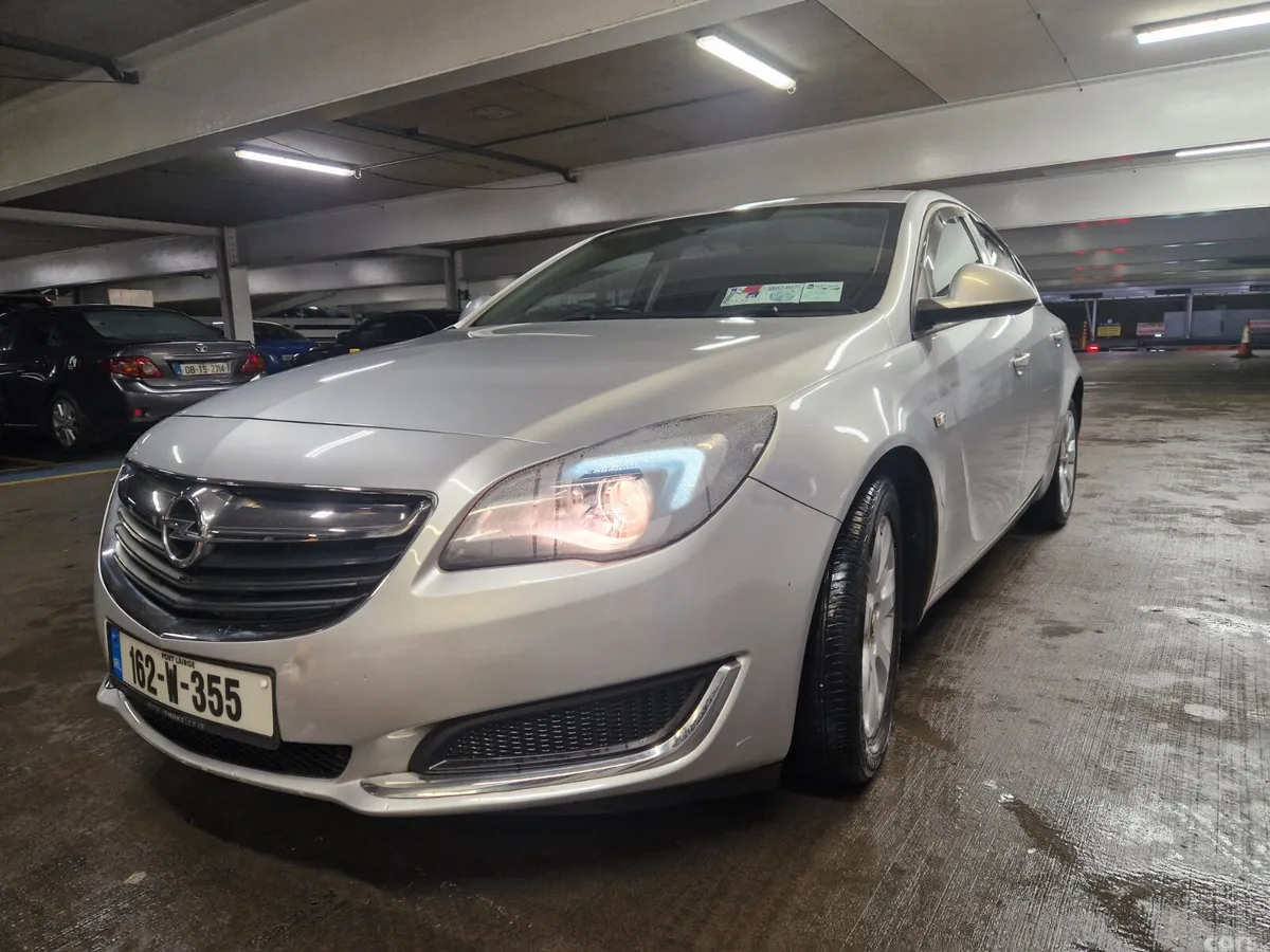 Opel Insignia Saloon, Diesel, 2016, Silver
