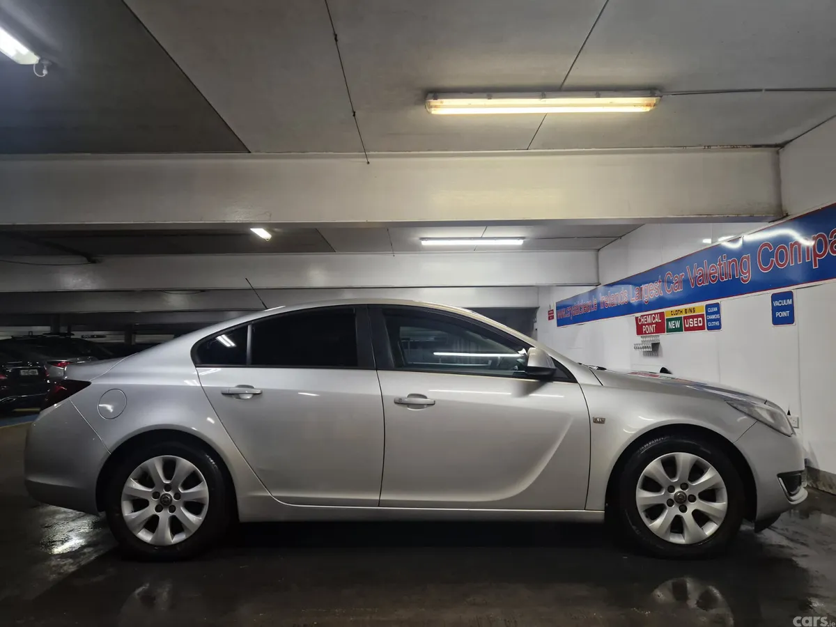 Opel Insignia Saloon, Diesel, 2016, Silver