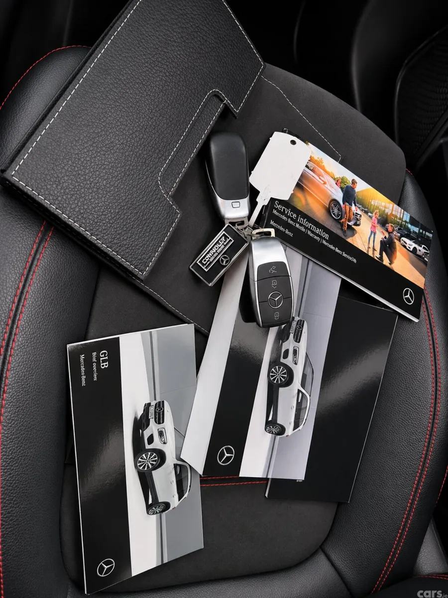 Mercedes-Benz GLB SUV, Petrol, 2020, Grey