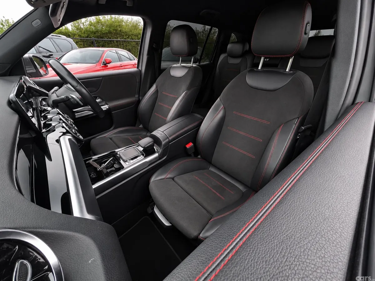 Mercedes-Benz GLB SUV, Petrol, 2020, Grey