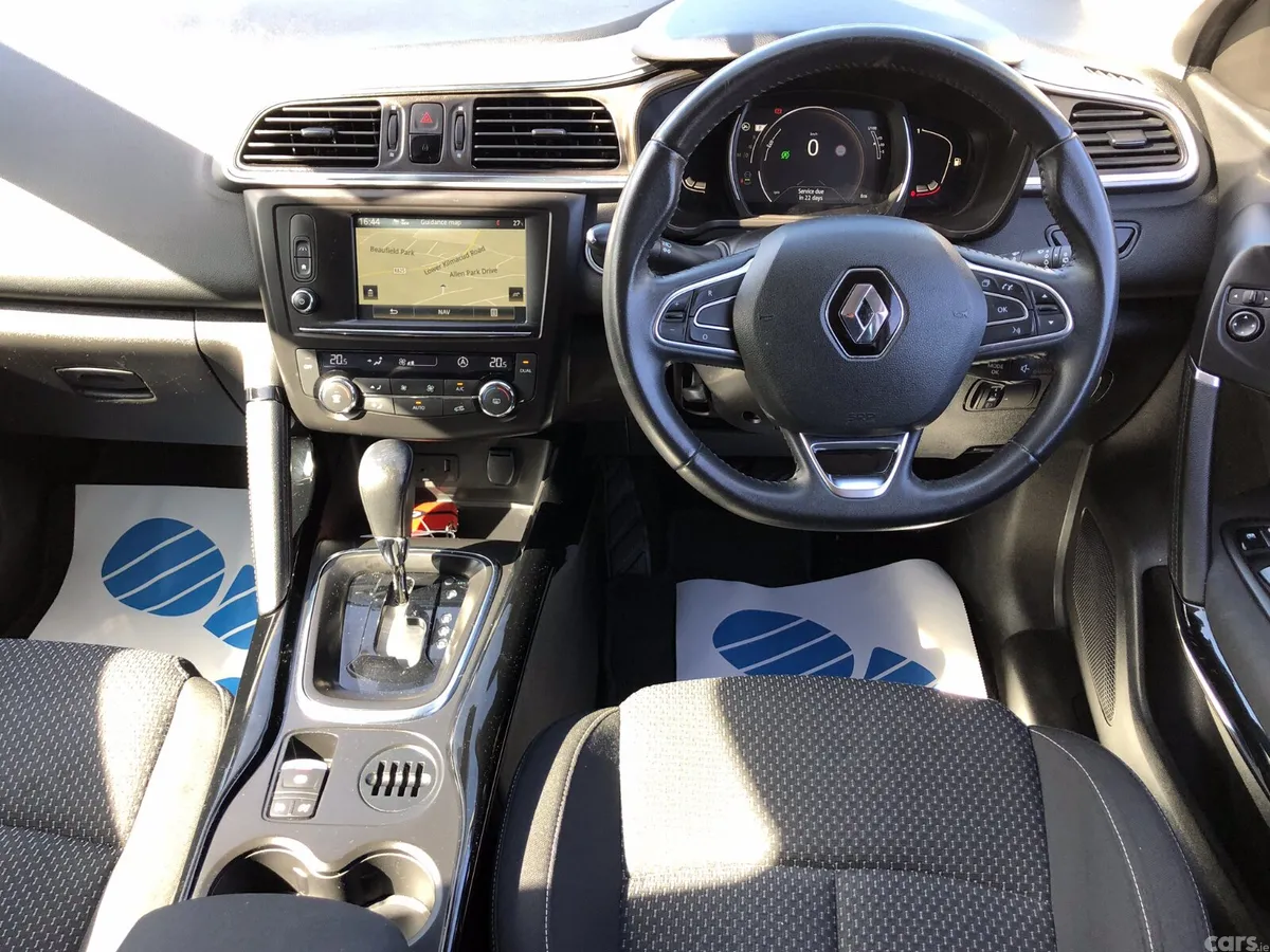 Renault Kadjar SUV, Diesel, 2016, Red