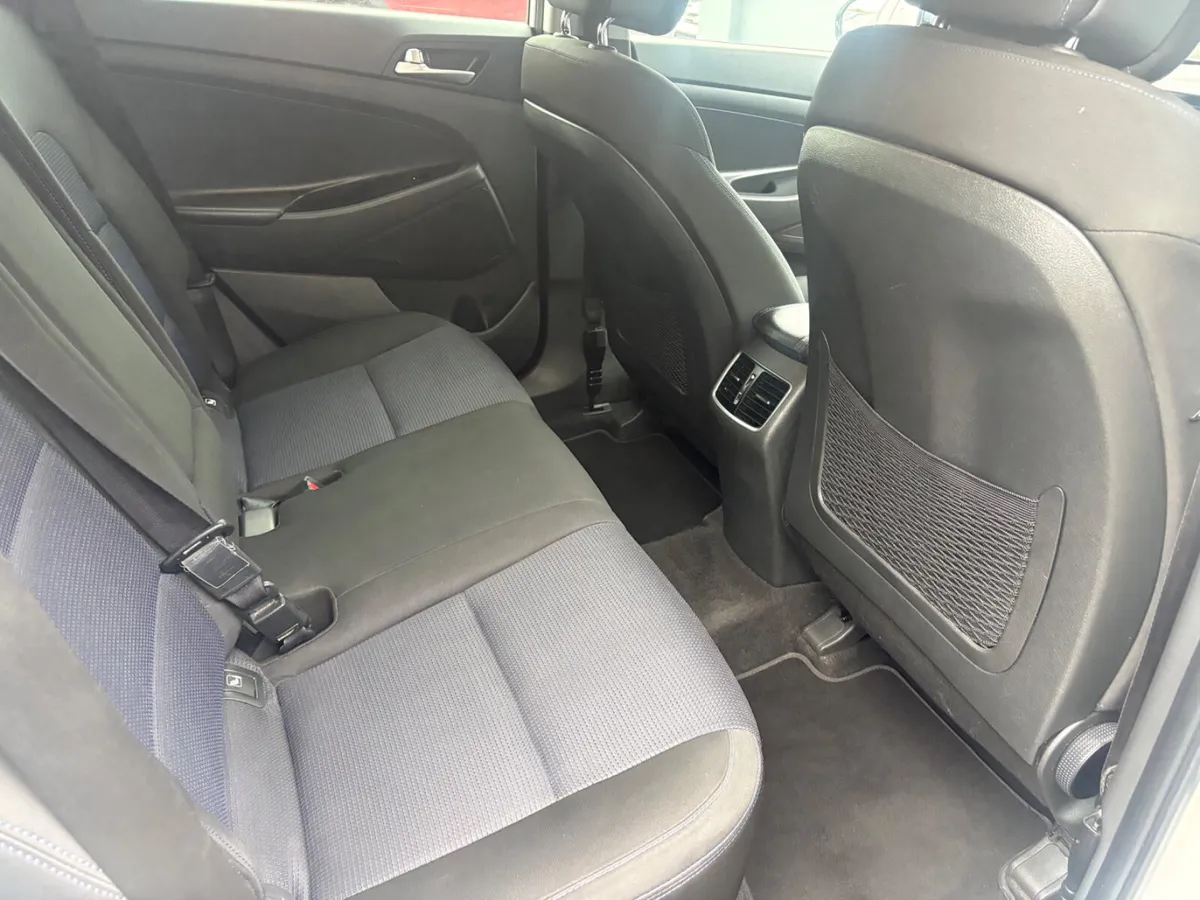 Hyundai Tucson SUV, Diesel, 2016, White