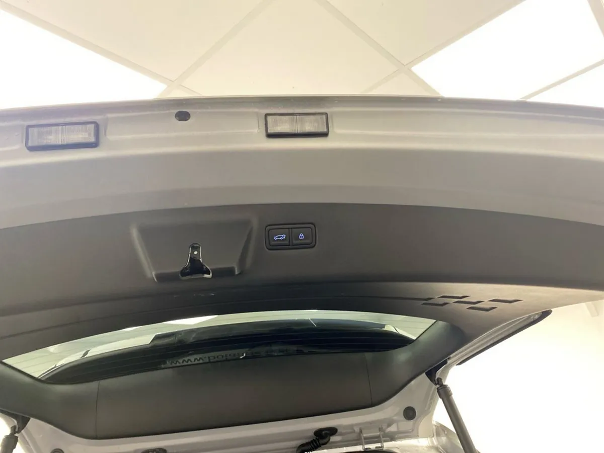 Hyundai Santa Fe SUV, Petrol Plug-in Hybrid, 2026, Grey