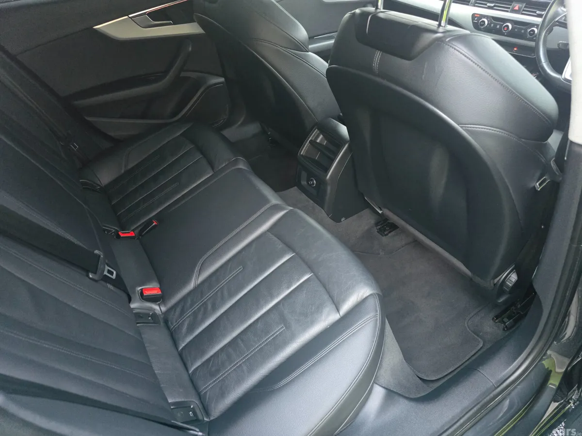 Audi A4 Saloon, Diesel, 2018, Grey