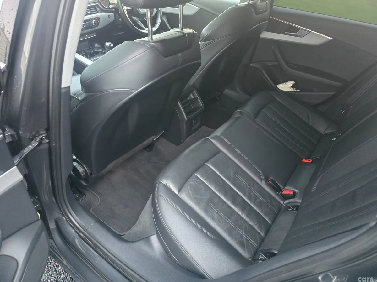 Audi A4 Saloon, Diesel, 2018, Grey