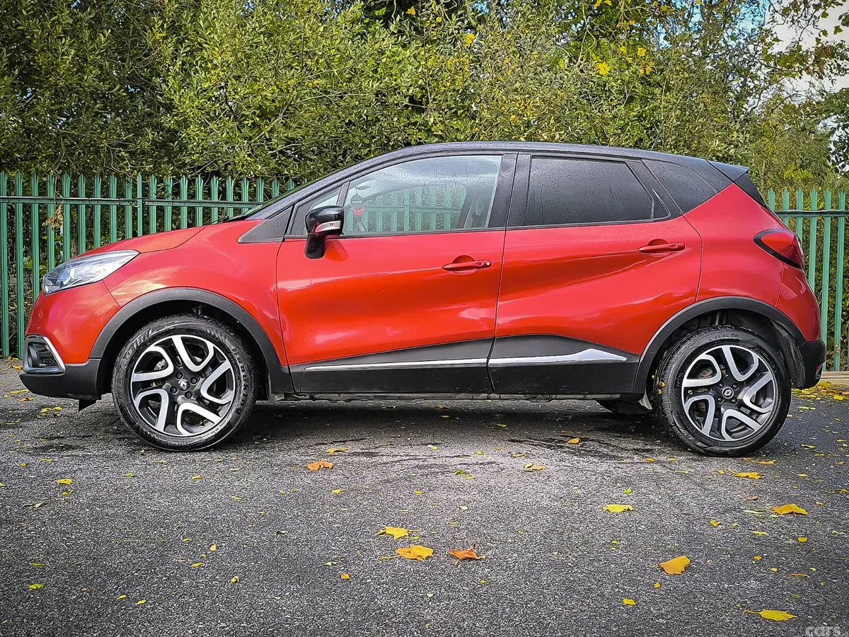 Renault Captur Hatchback, Diesel, 2017, Red