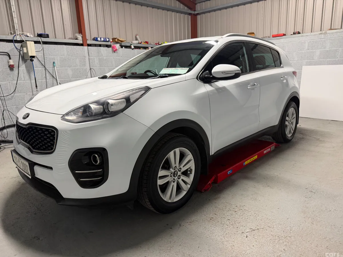 Kia Sportage SUV, Diesel, 2016, White