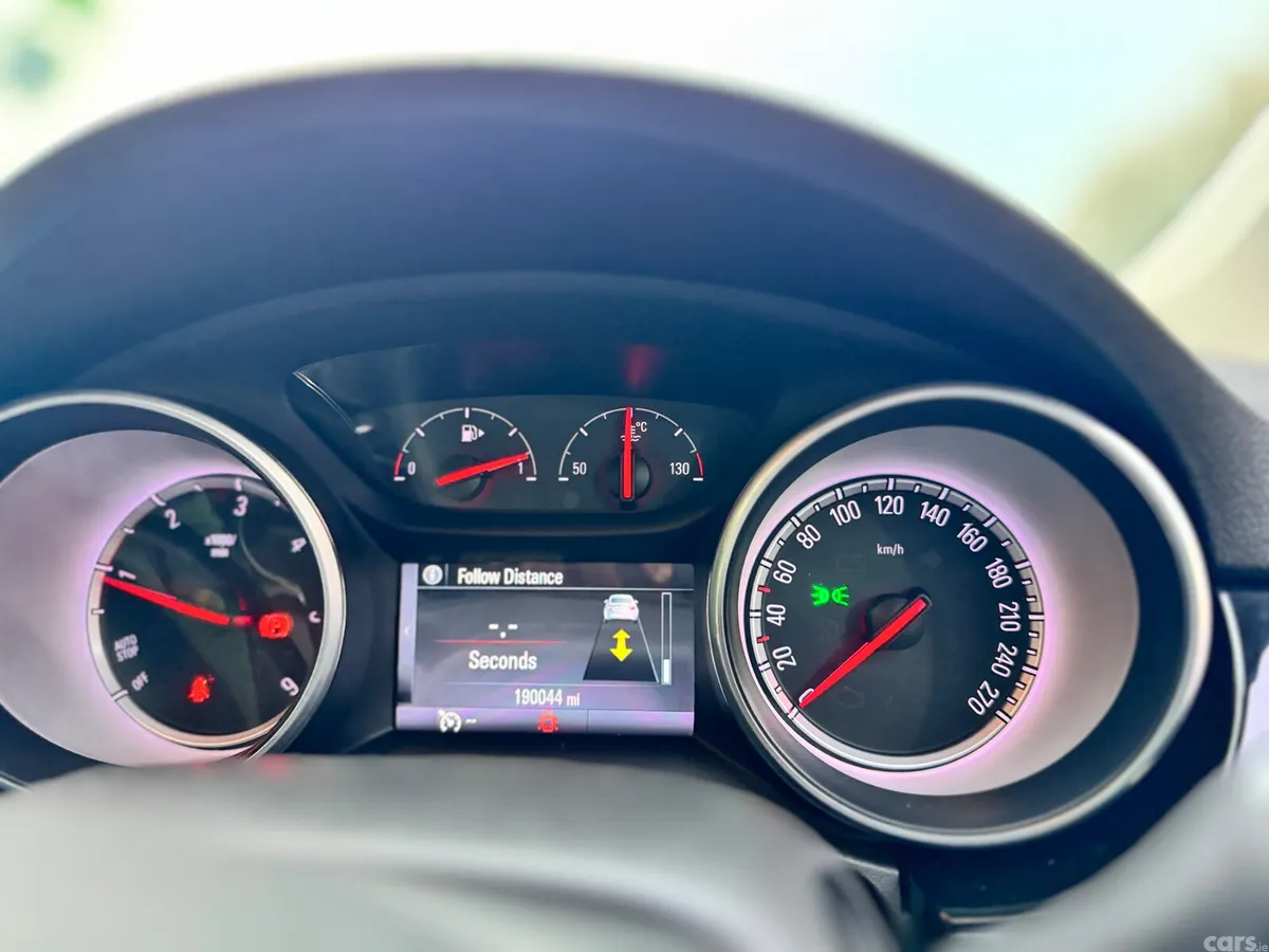 Opel Astra Hatchback, Diesel, 2015, Black
