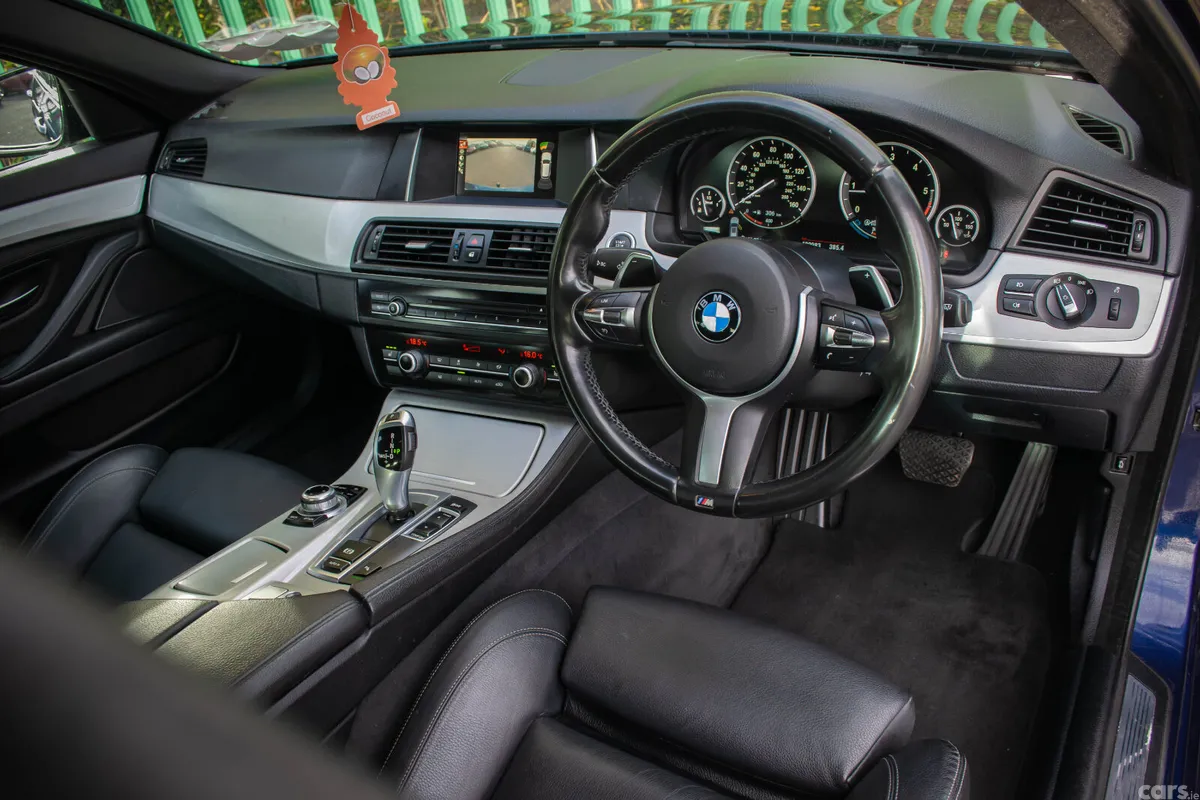 BMW 5-Series Estate, Diesel, 2016, Blue