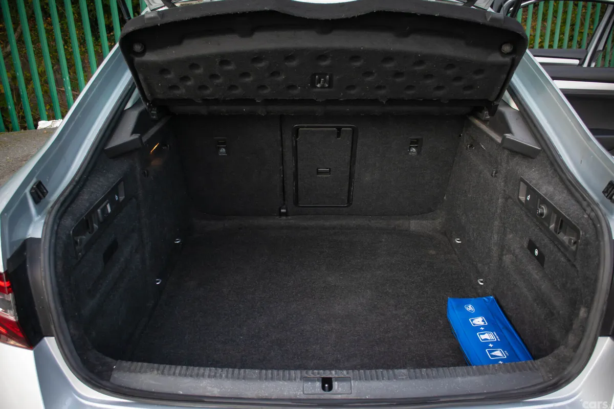 Skoda Superb Saloon, Diesel, 2018, Grey