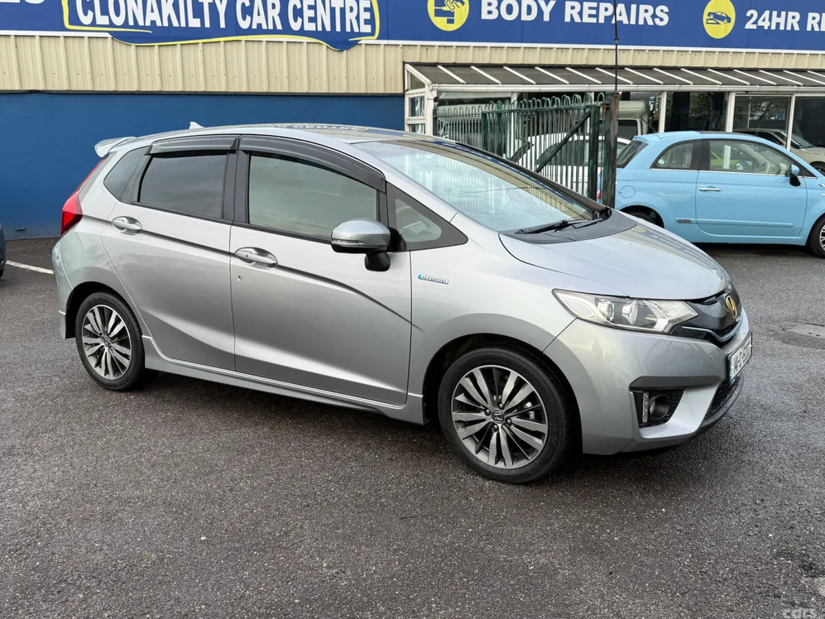 Honda Fit Hatchback, Petrol Hybrid, 2014, Grey