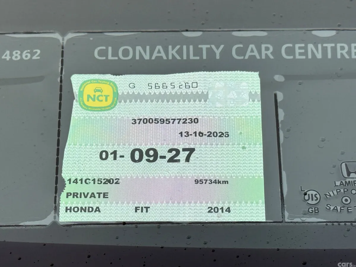 Honda Fit Hatchback, Petrol Hybrid, 2014, Grey