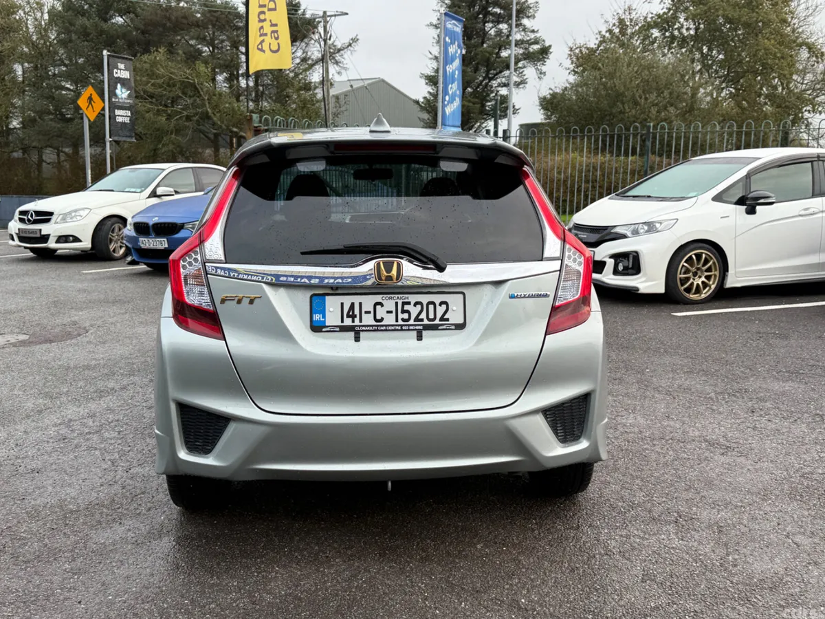 Honda Fit Hatchback, Petrol Hybrid, 2014, Grey