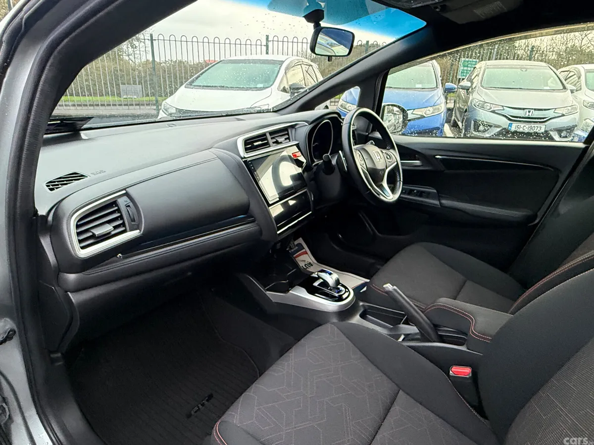 Honda Fit Hatchback, Petrol Hybrid, 2014, Grey