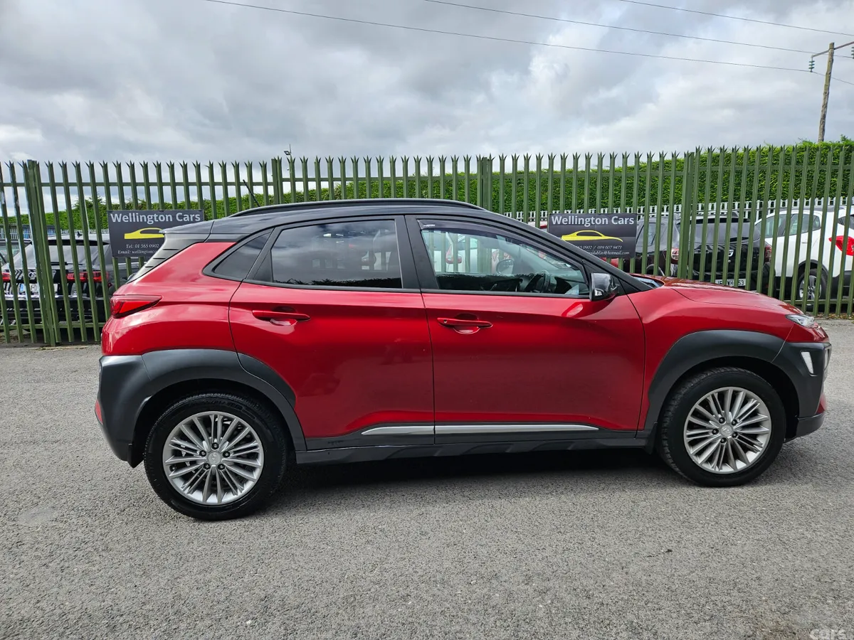 Hyundai KONA MPV, Diesel, 2019, Red