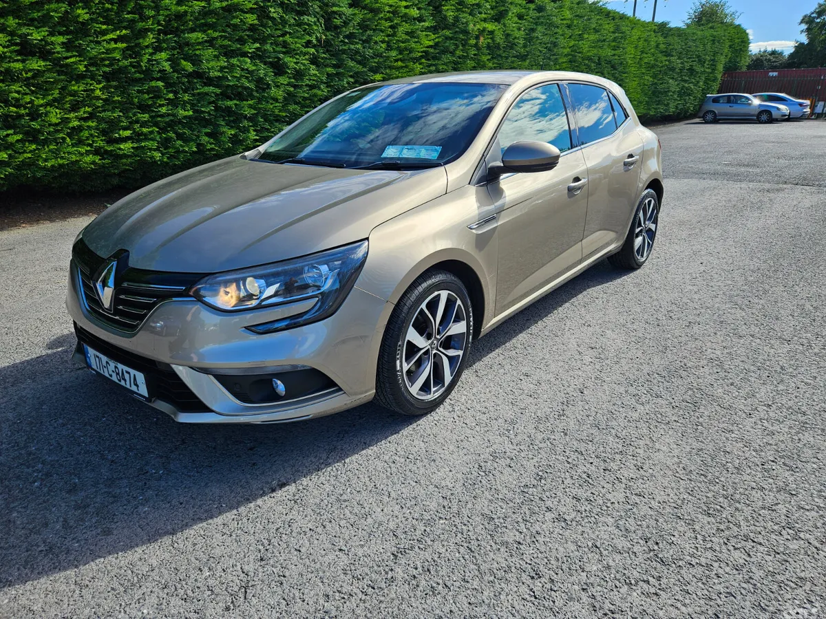 Renault Megane Hatchback, Diesel, 2017, Brown