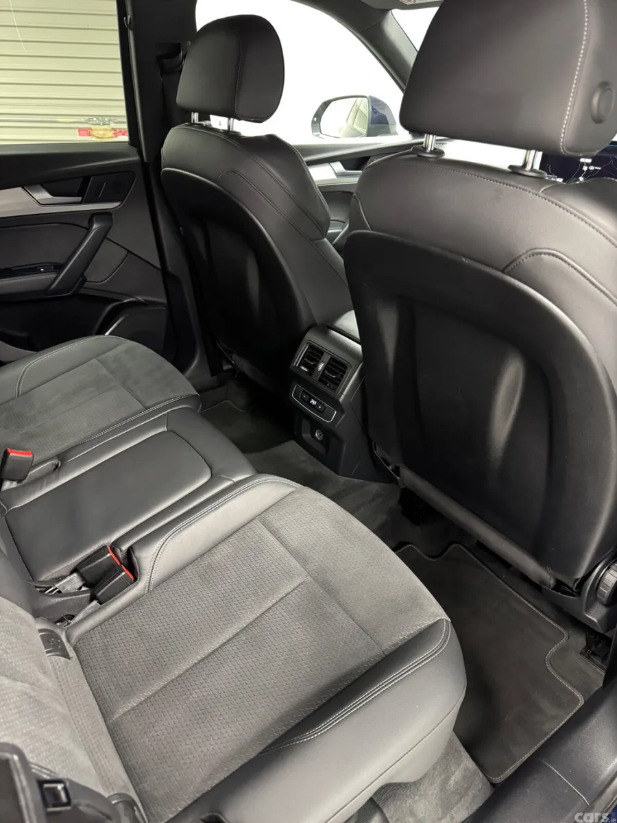 Audi Q5 SUV, Petrol Hybrid, 2022, Blue