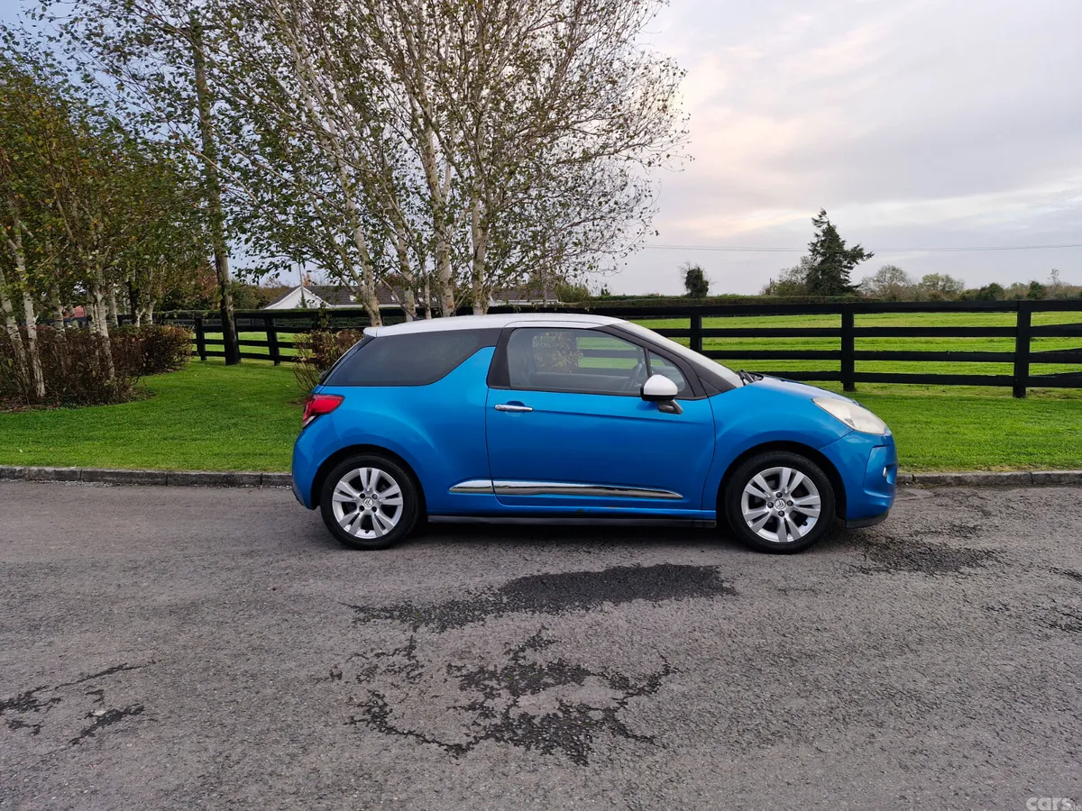 Citroen DS 3 Hatchback, Diesel, 2012, Blue