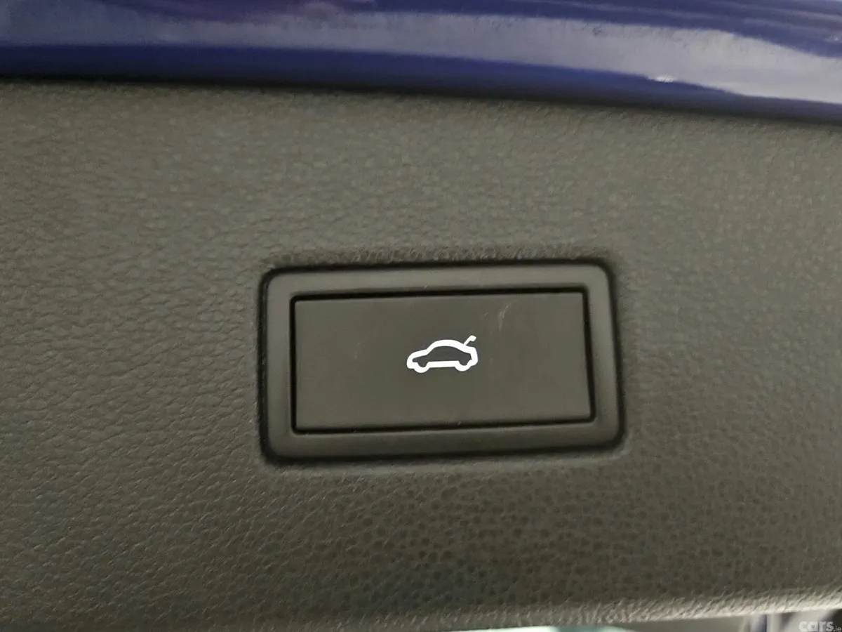Volkswagen Tiguan SUV, Diesel, 2021, Blue