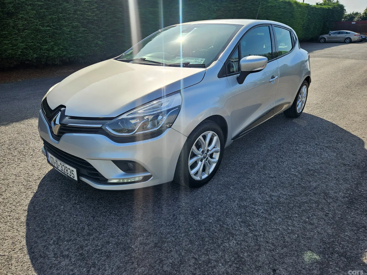 Renault Clio Hatchback, Petrol, 2017, Grey