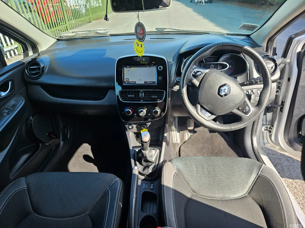 Renault Clio Hatchback, Petrol, 2017, Grey