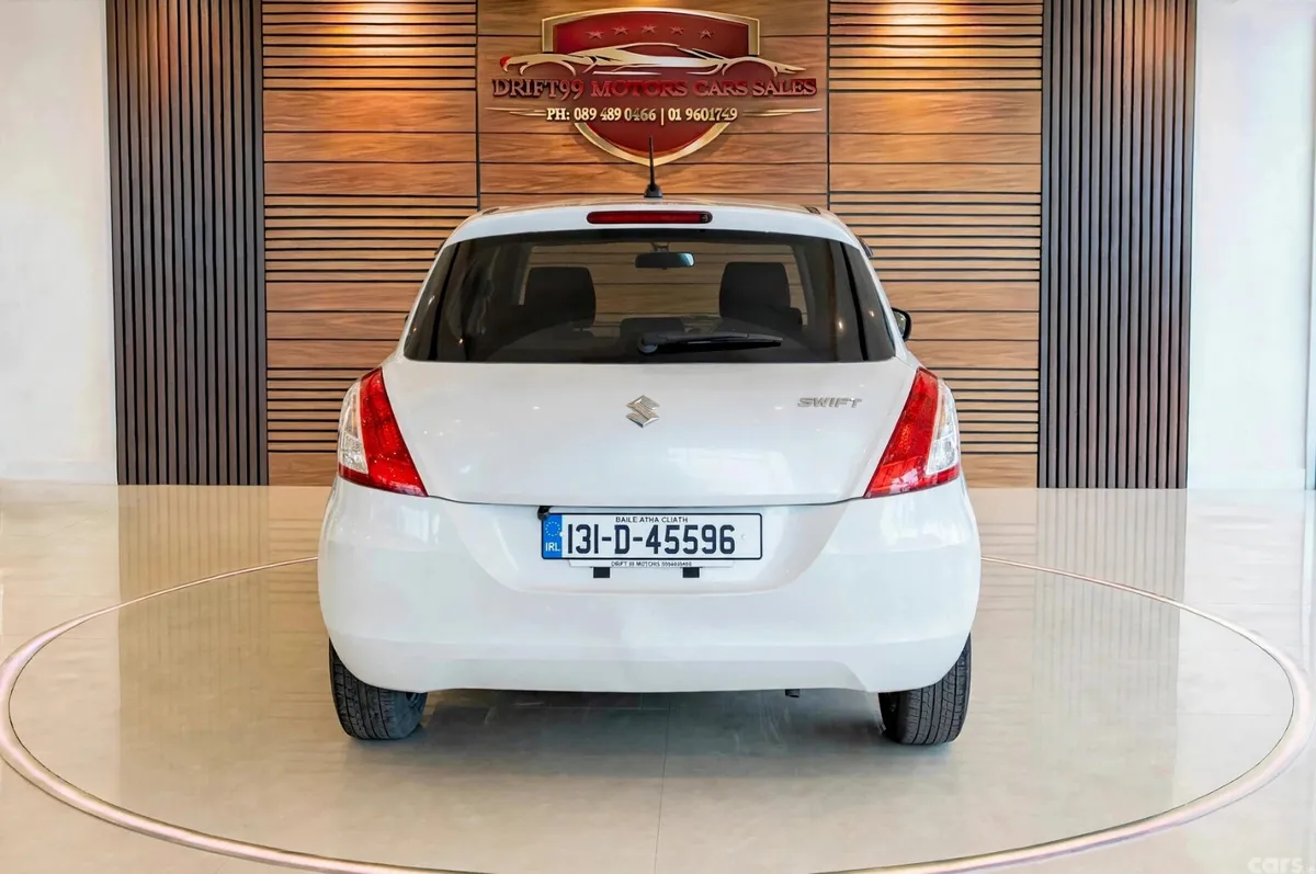 Suzuki Swift Hatchback, Petrol, 2013, White