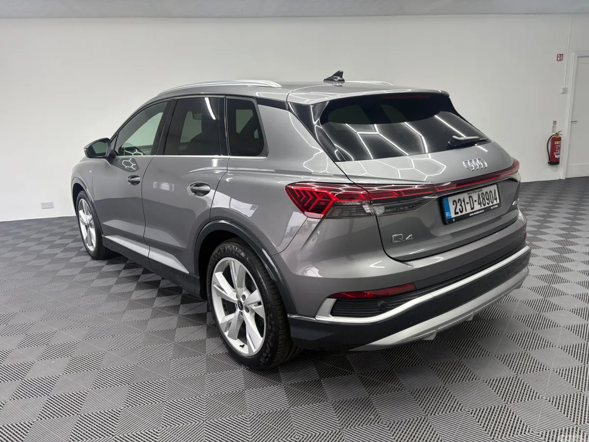 Audi Q4 e-tron Estate, Electric, 2023, Grey