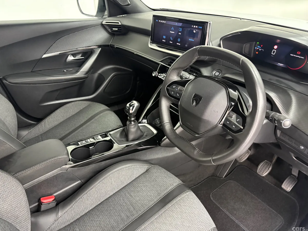Peugeot 2008 SUV, Petrol, 2024, White