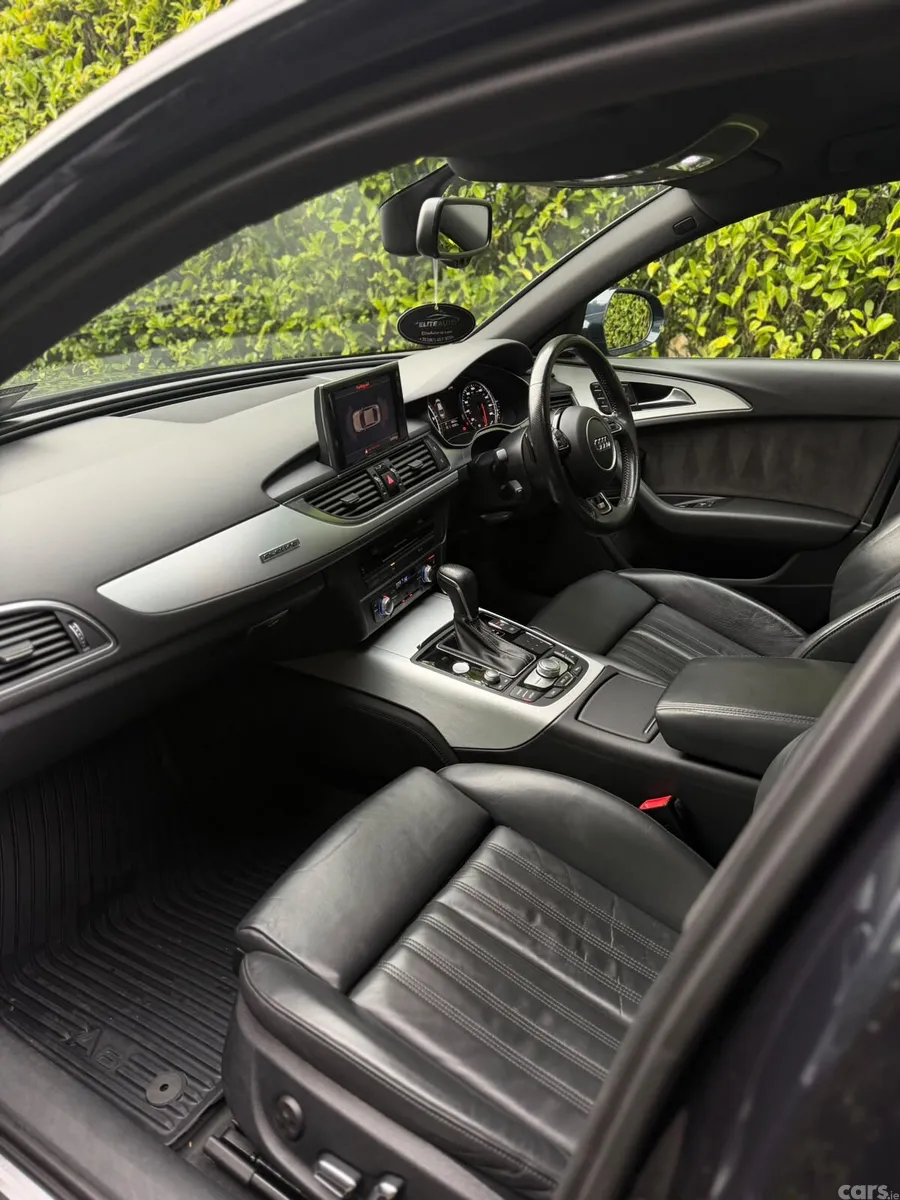 Audi A6 Saloon, Diesel, 2017, Blue