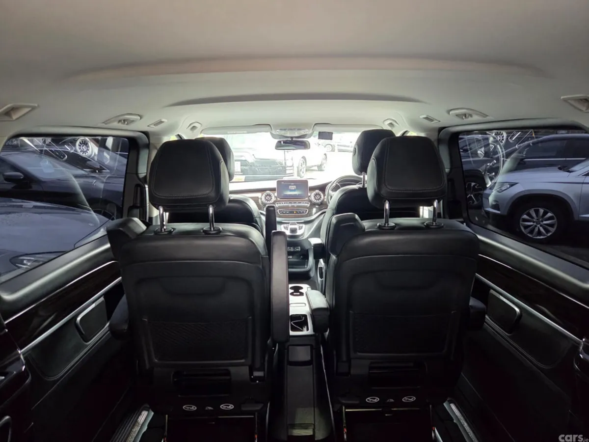 Mercedes-Benz V-Class Minibus, Diesel, 2019, Black
