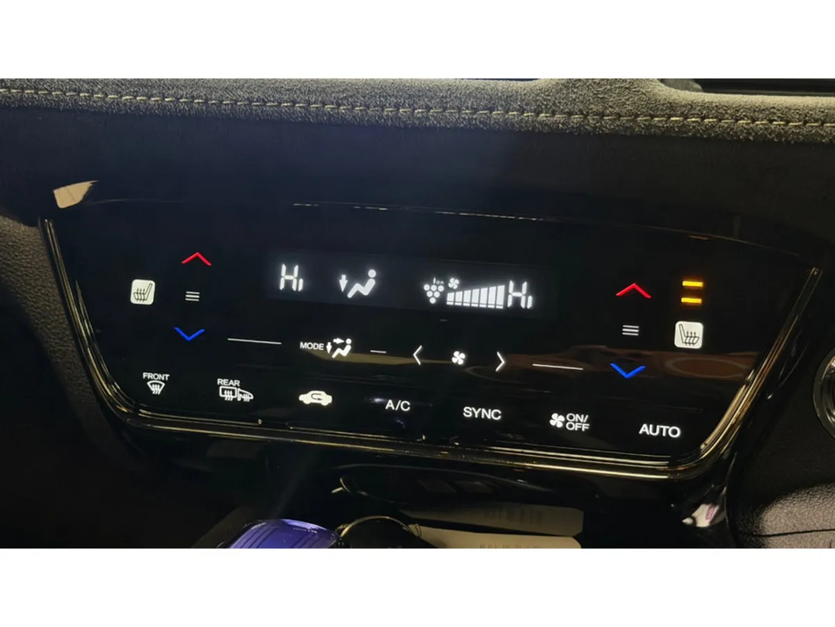 Honda Vezel SUV, Petrol Hybrid, 2017, White