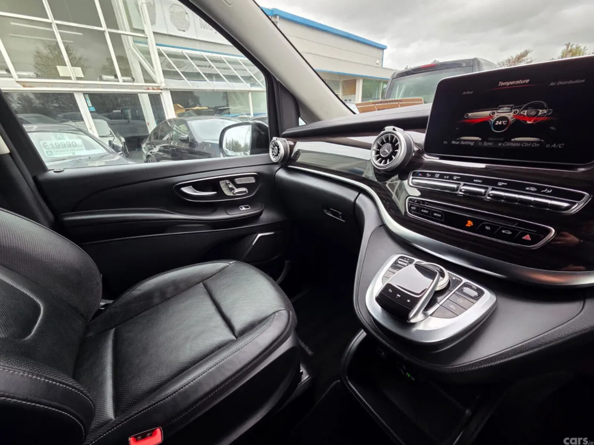 Mercedes-Benz V-Class Minibus, Diesel, 2019, Black