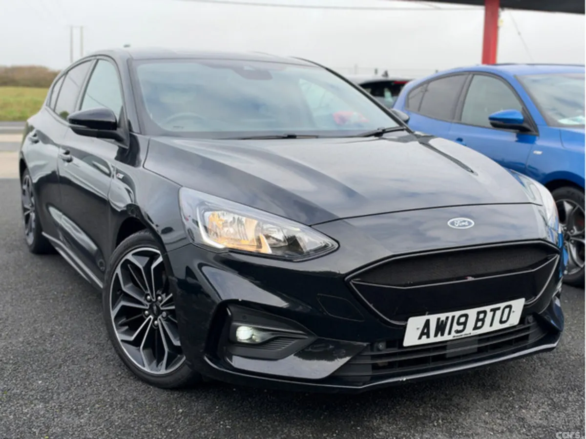 Ford Focus Hatchback, Diesel, 2019, Black