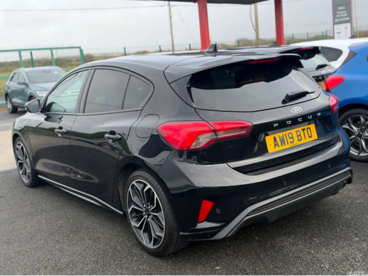 Ford Focus Hatchback, Diesel, 2019, Black
