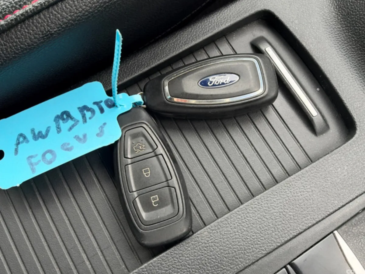 Ford Focus Hatchback, Diesel, 2019, Black