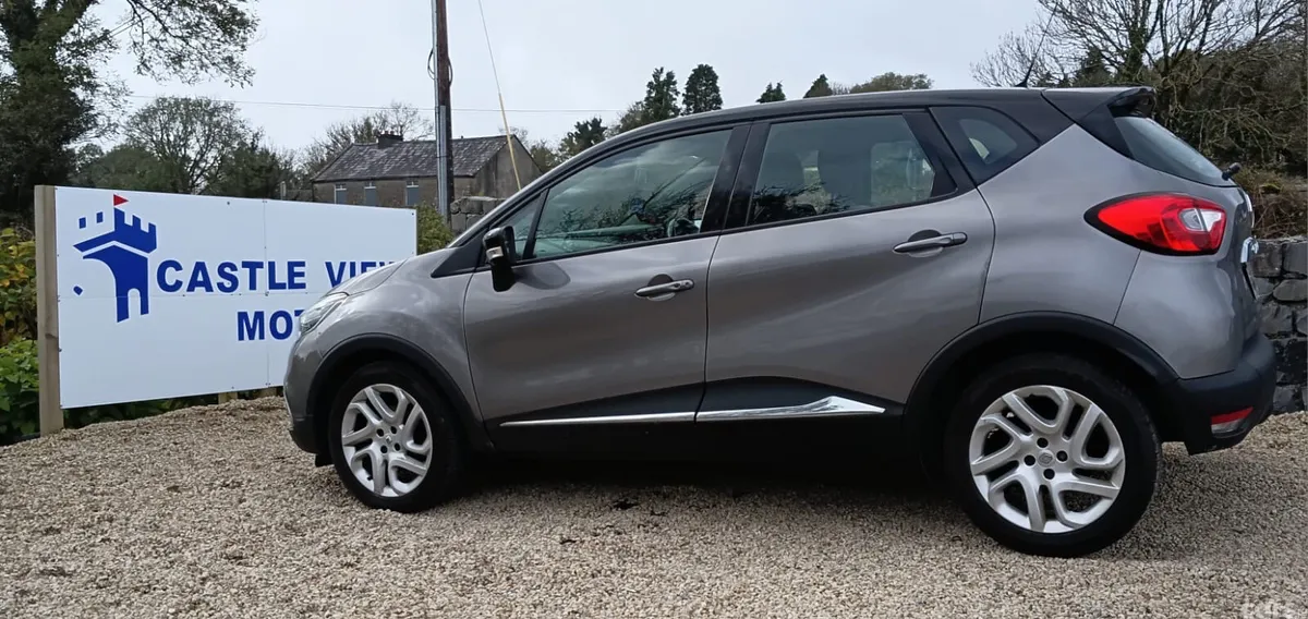 Renault Captur Hatchback, Diesel, 2014, Grey