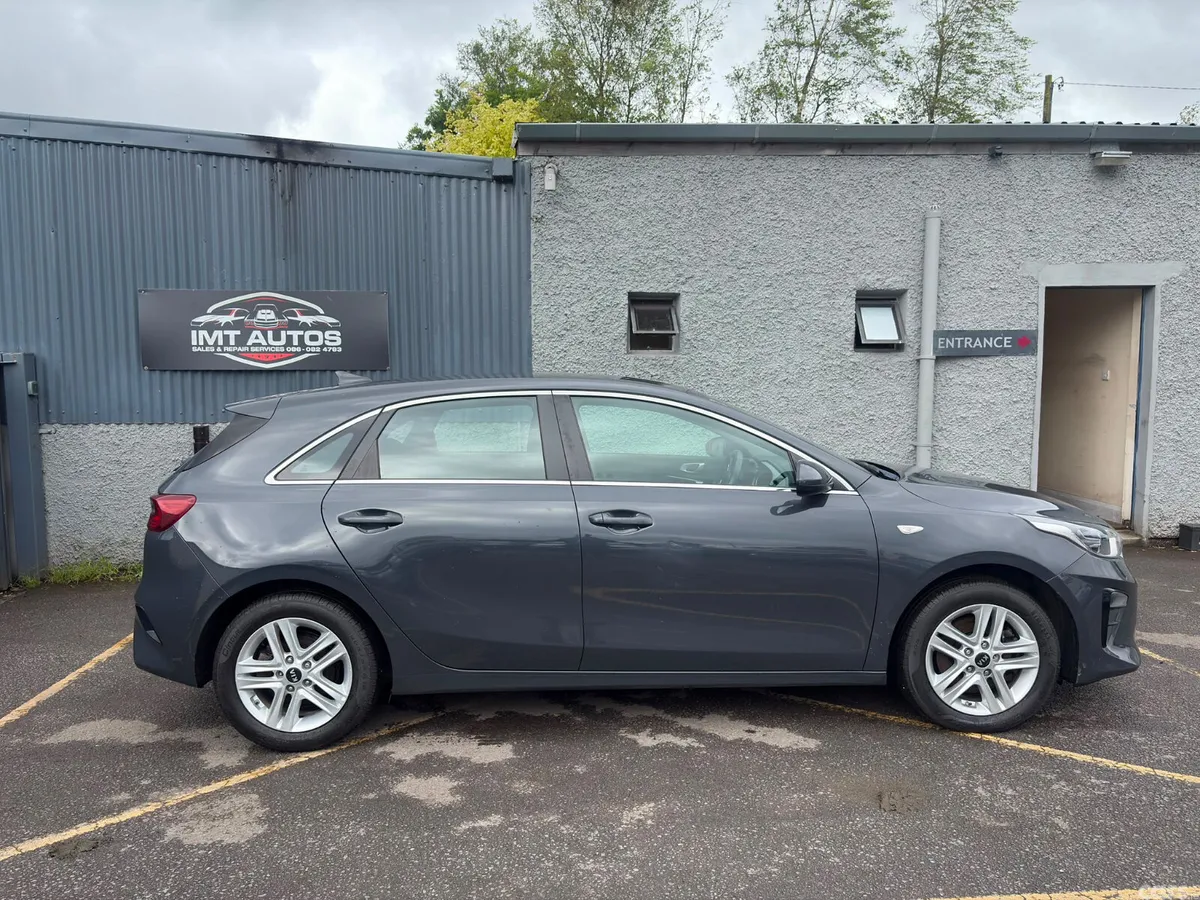 Kia XCeed Hatchback, Diesel, 2019, Grey