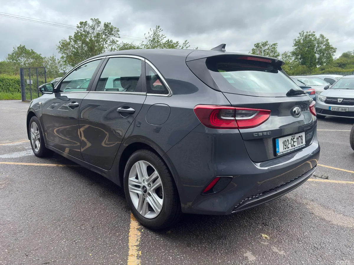 Kia XCeed Hatchback, Diesel, 2019, Grey