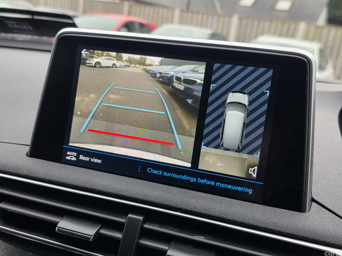 Peugeot 5008 MPV, Diesel, 2020, Grey