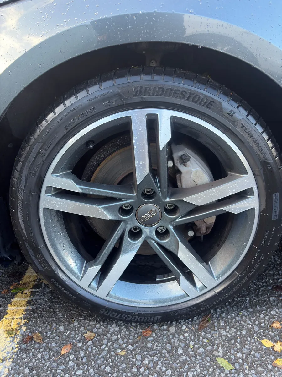 Audi A4 Saloon, Diesel, 2017, Grey