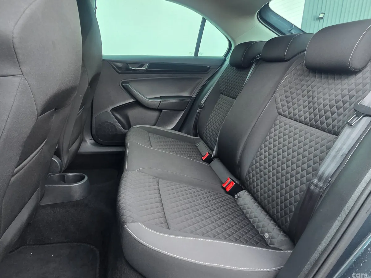 Skoda Rapid Saloon, Petrol, 2018, Grey