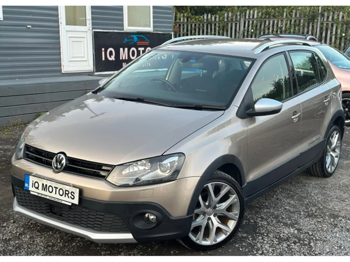 Volkswagen Polo Hatchback, Petrol, 2014, Beige