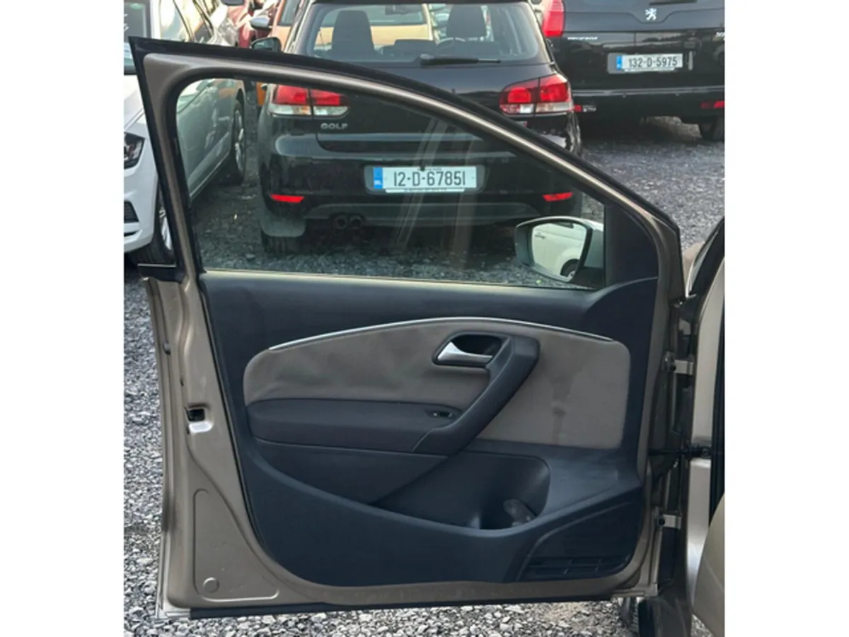Volkswagen Polo Hatchback, Petrol, 2014, Beige