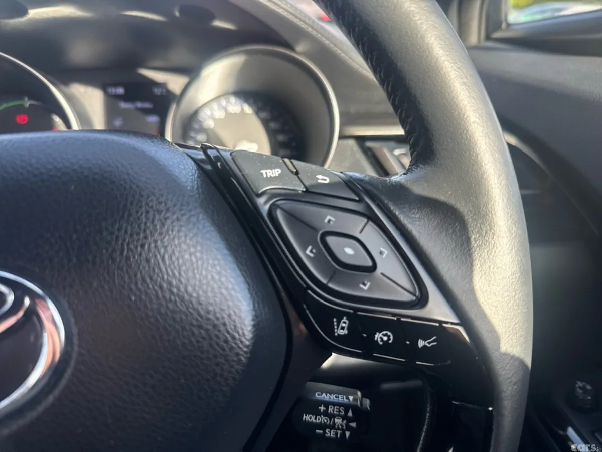 Toyota C-HR Hatchback, Petrol Hybrid, 2022, Grey