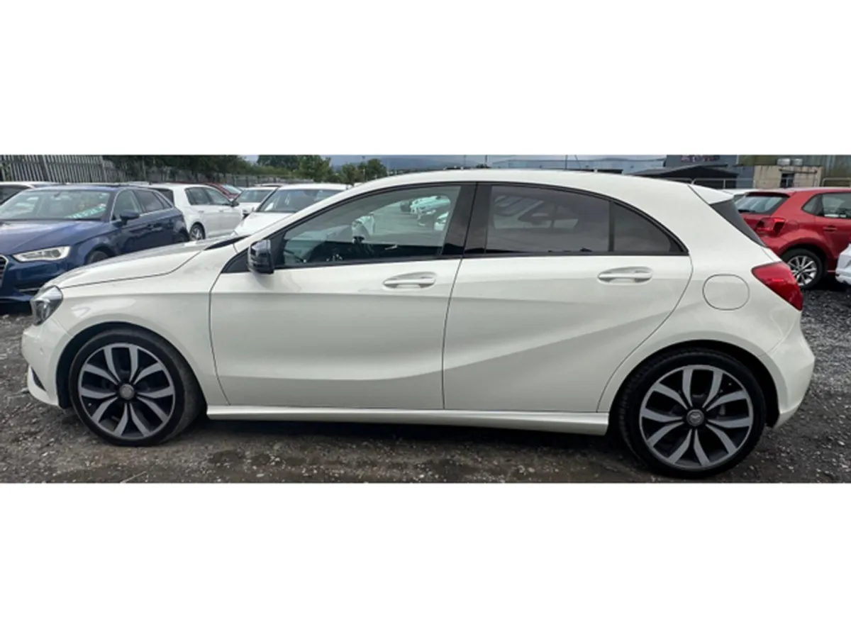 Mercedes-Benz A-Class Hatchback, Petrol, 2015, White
