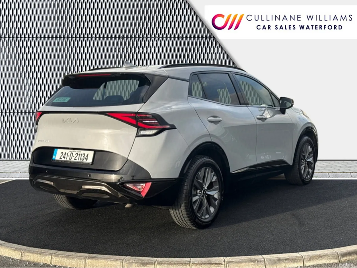 Kia Sportage SUV, Petrol Hybrid, 2024, Grey